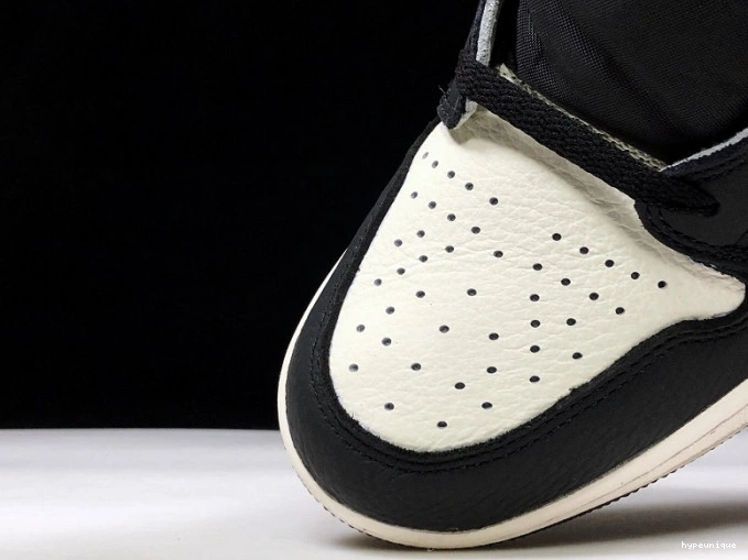 HYPE - High Air OG 1 'A Jordan Born' Retro 555088 Is 015 Star 0715